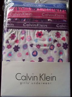 Calvin Klein Underwear Underpants 3 Pair Bikinis Girls Sz Small Hearts 