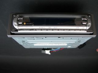Sony CDX F5550 Car CD/  Player features a built in 50 watts 