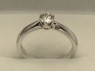 18ct 18k White Gold Diamond Solitaire Ring 0.33points 1/3 carat UK 