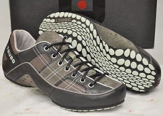 New Tsubo Mens Shoes Vard 8247 Sneaker Black/Slate $130