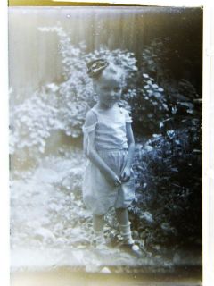 Original Circa 1910 4 X 5 Glass Plate Negative Cute Little Girl In The 