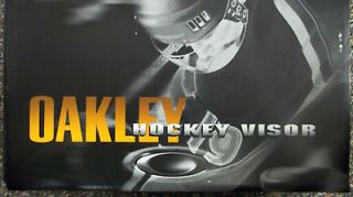 Oakley VR903 Straight Cut Pro Hockey Visor   NEW