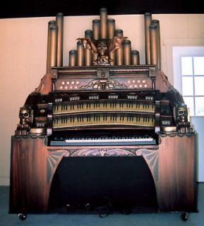 Pipe Organ Prop with Digital Keyboard & Smoke Machines