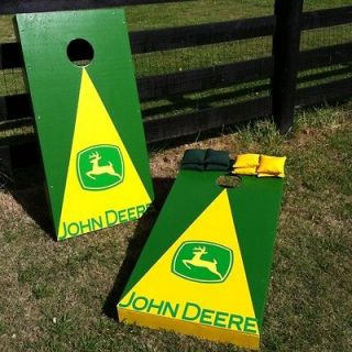 NEW JOHN DEERE CORNHOLE BOARDS WITH 8 BAGS , BEAN BAG TOSS GAME, ACA 