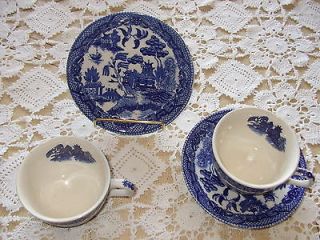 Set of 2 Blue Willow Japan Cups and Saucers