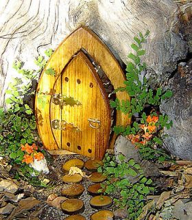 Miniature Garden Fairy, Gnome, Hobbit, Elf, Troll Doors. Light Pine 
