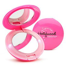 Hollywood Fashion Secrets Light Up Compact Mirror, Pink
