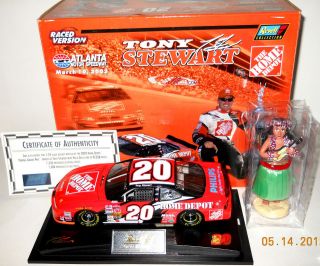 New Tony Stewart 2002  Atlanta Win Raced Version 1/24 