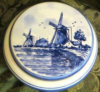 Vintage Delftware Hand Painted Powder Jar Holland Windmills Blue 