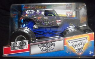 grave digger monster truck in Diecast & Toy Vehicles