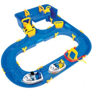 Available for Home Delivery Buy Smoby Big Waterplay   Hamburg   Toys R 
