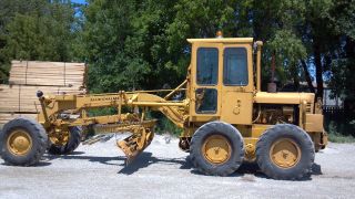 Business & Industrial > Construction > Heavy Equipment & Trailers 