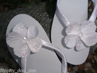 Bridal Flip Flops White Hibiscus  NEW Sizes 5 11