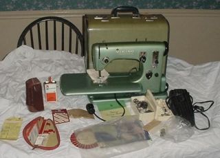 Mint Vintage Husqvarna Viking mod 21 Sewing Machine Sweden COMPLETE W 