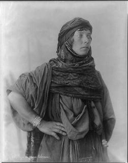 Type of Bedouin woman,1900 191​0,traditional dress,Palestin​e