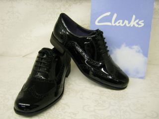 Clarks Hamble Oak Black Patent Leather Brogue Style Lace Up Shoes