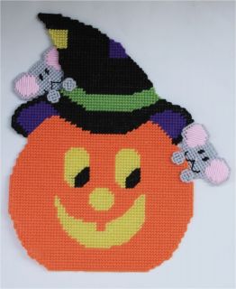 Halloween Pumpkin and Mice Wall Hanging Plastic Canvas Pattern