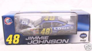 Jimmie Johnson 1:24 Diecast with Display Case, Action GOLD Series
