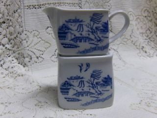 BLUE WILLOW 3 PC BUTTER, SAUCE PITCHER, WARMER & CANDLE ORIENTAL 