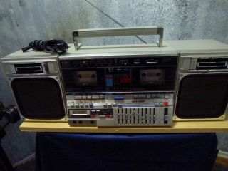 80s boombox in Portable Audio & Headphones