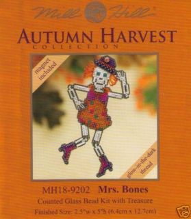 halloween skeleton mrs bones glass bead kit mill hill time