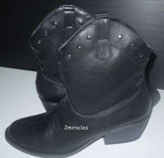 NEW WHITE MOUNTAIN BLACK SHORT WESTERN COWBOY BOOTS STUDDED STICHED 8 