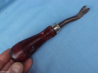 antique redwood handle nail stud puller leatherwork time left $