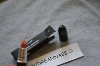 mac hue lipstick new in box 100 % authentic time