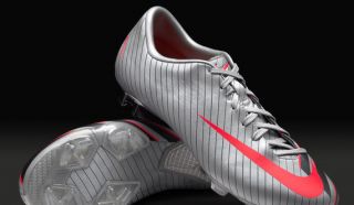   DESIGN**   Nike Mercurial Miracle II CR7   FG Football Soccer Boots