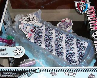 BRAND NEW RELEASE MONSTER HIGH ABBEY BOMINABLE ICE BED PLAYSET !!!
