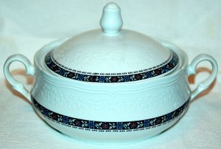WHITE PORCELAIN SOUP TUREEN W/LID EMBOSSED FLORAL DESIGN AND BLUE 