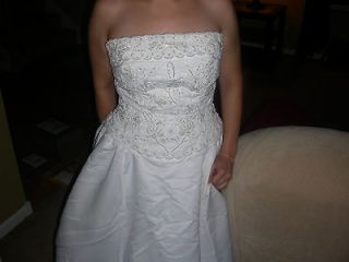 wedding dress size 14 oleg cassini clothing woman s