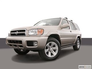 Nissan Pathfinder 2003 LE