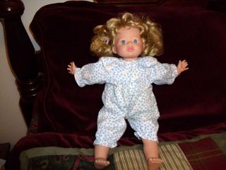 13 Susan Wakeen 1999 Soft Luv Ltd Doll Blonde Hair w/ Blue Eyes