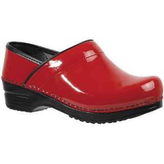 Womens Sanita Clogs Professional Patent Casual Shoes Red *New In Box*