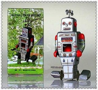 Wind Up metal walking Robot tin Toy clockwork mechanical Gift Vintage 