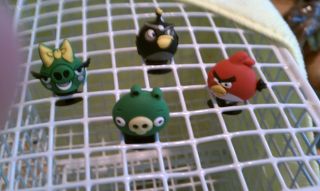   ANGRY BIRDS (set of 4) shoe charms/cake toppers FAST USA SELLER