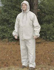 frogg toggs rain suit in Clothing, 