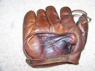 1922 Bill Doak Original Version Rawlings Baseball Glove