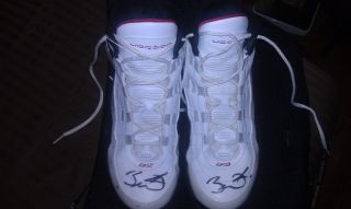 DWYANE WADE GAME USED AUTOGRAPHED JORDAN SHOES MIAMI HEAT SIGNED WORN 