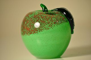 Vintage Murano Hand Blown Glass Apple Fruit Paperweight