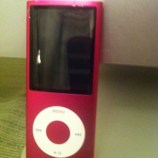 Apple iPod Nano 4th Generation Chromatic Pink 8 GB