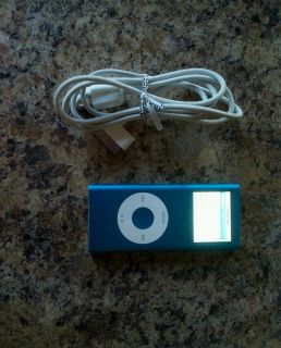 Apple iPod Nano 2nd Generation Blue 4 GB
