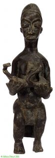 Asante Bronze Figure Mother and Child Maternity Africa