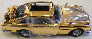   22kt Gold James Bond 007 Aston Martin Model Car in Original Box