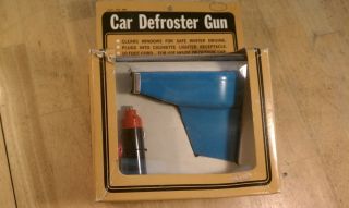 VINTAGE 12v plug in CAR WINDSHIELD DEFROSTER GUN IN ORIGINAL BOX