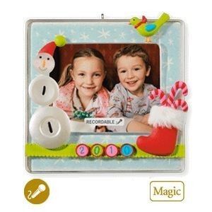 Hallmark 2010 A Year to Remember Recordable Photo Holder Ornament 