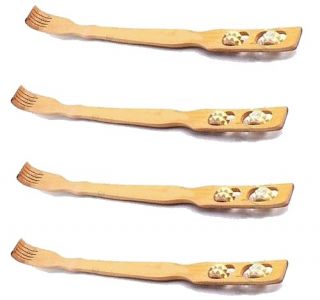 set of four bamboo back 18 scratchers each has soothing massage 