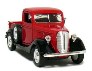1937 Ford Pickup MOTORMAX Diecast 1:24 Scale Red w/Black Fenders