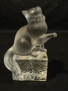 cute lalique crystal cat kitten on block paw up 11679